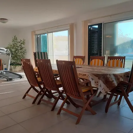 Gale 3 Storey Villa Really On The Beach Albufeira