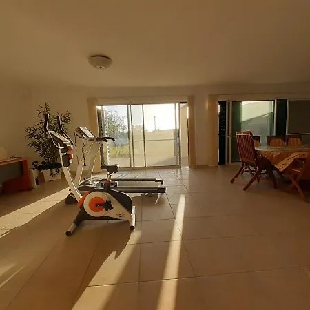 Gale 3 Storey Villa Really On The Beach Albufeira