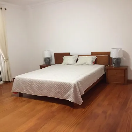 Gale 3 Storey Villa Really On The Beach * Albufeira